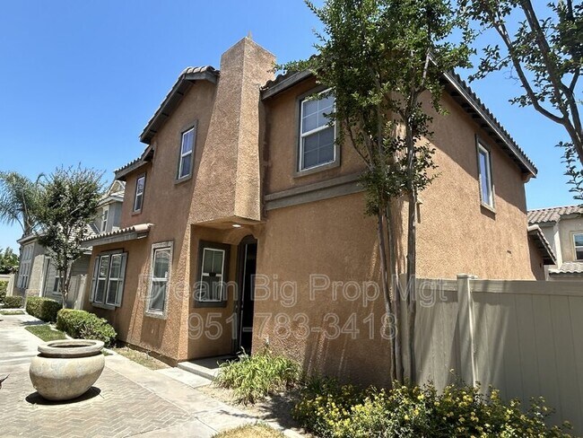 Building Photo - 4510 Bella Ct