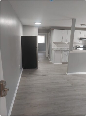 Foto del edificio - 6406-6420 Dickens Ave