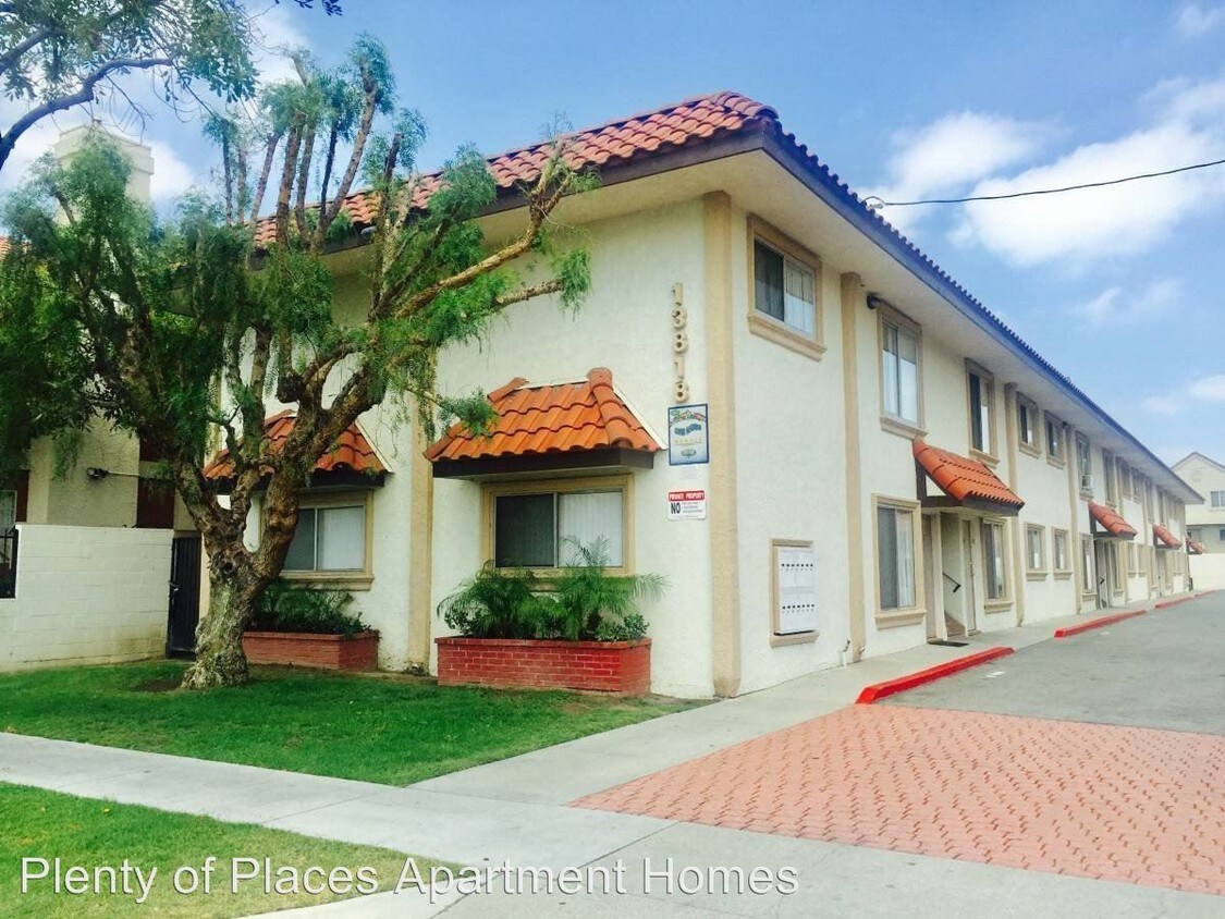 Foto principal - 13818 Arthur Ave