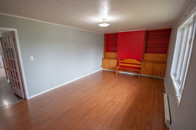 Building Photo - 416 Elizabeth Ave