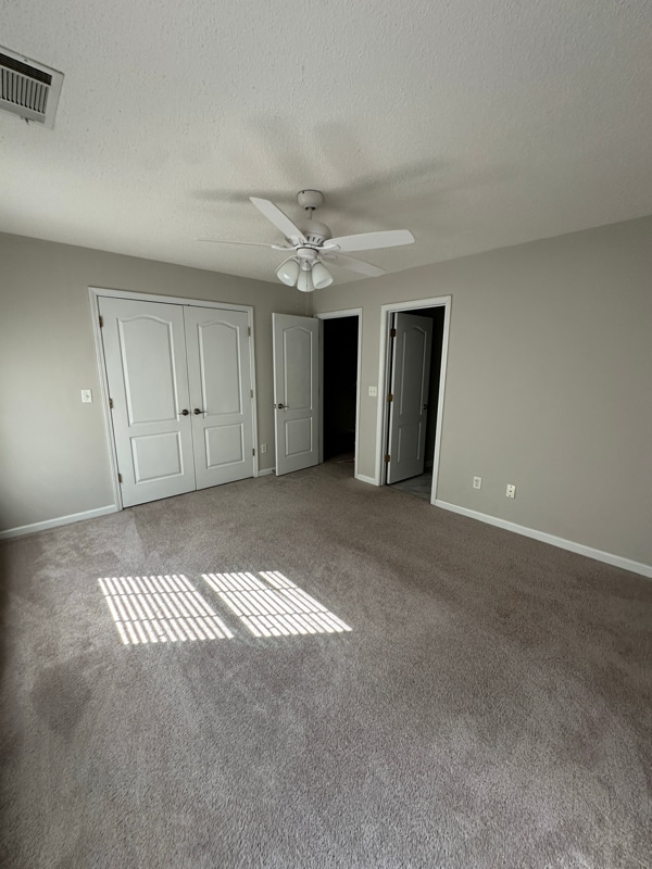 Building Photo - 2010 Village Run Dr