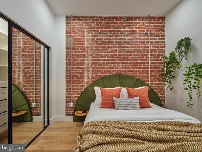 Foto del edificio - 1099 Germantown Ave