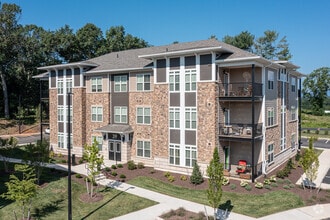The Knoll at Stone View Apartments photo'