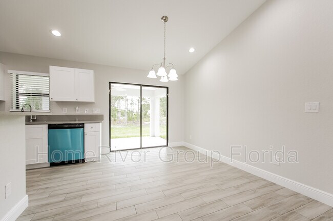 Foto del edificio - 2715 42nd St SW