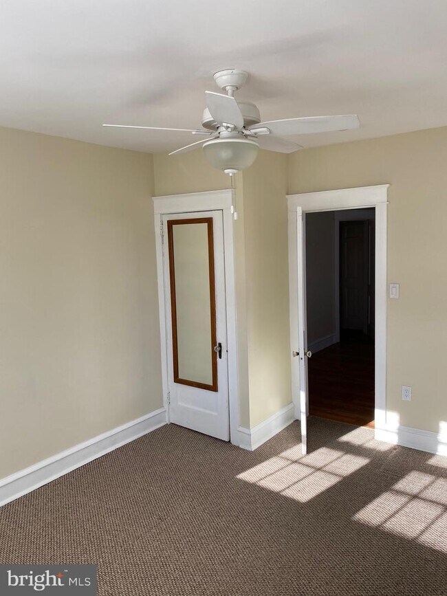 10 N 2nd St, Hammonton, NJ 08037 House Rental in Hammonton, NJ