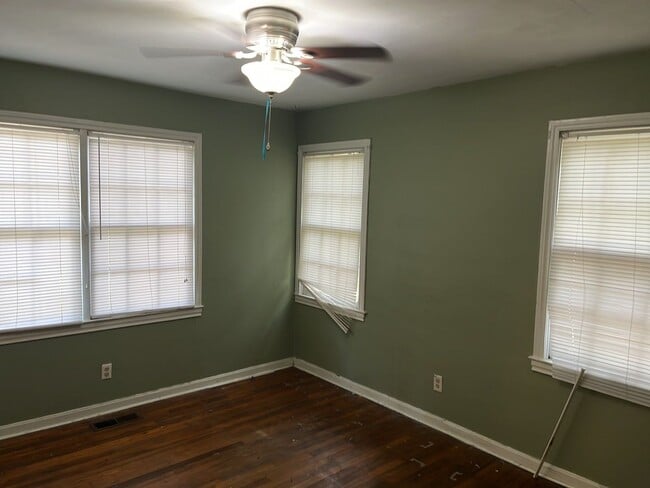 Photo - 408 Murat St Apartment