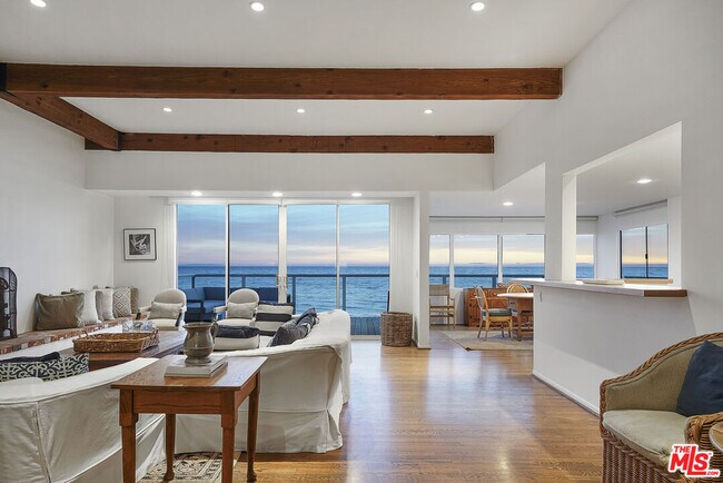 Foto del edificio - 21938 Pacific Coast Hwy