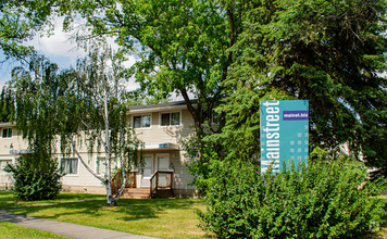 Building Photo - Wedgewood Townhomes