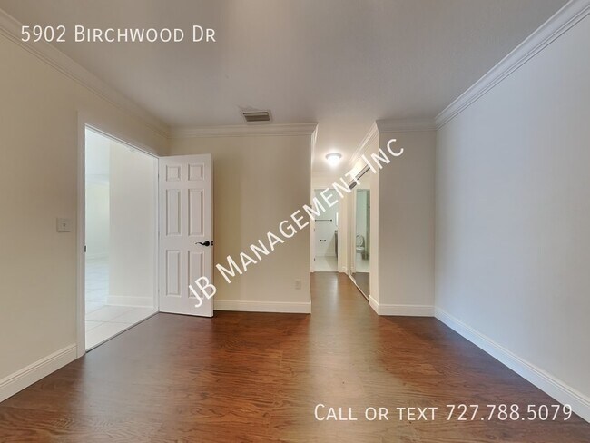 Building Photo - Available Now!! Beautiful 3-Bed/2-Bath
