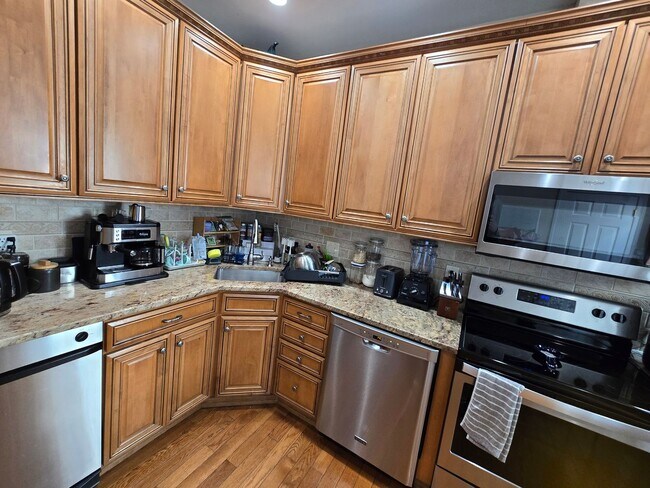 Foto del edificio - 2006 Mt Vernon St