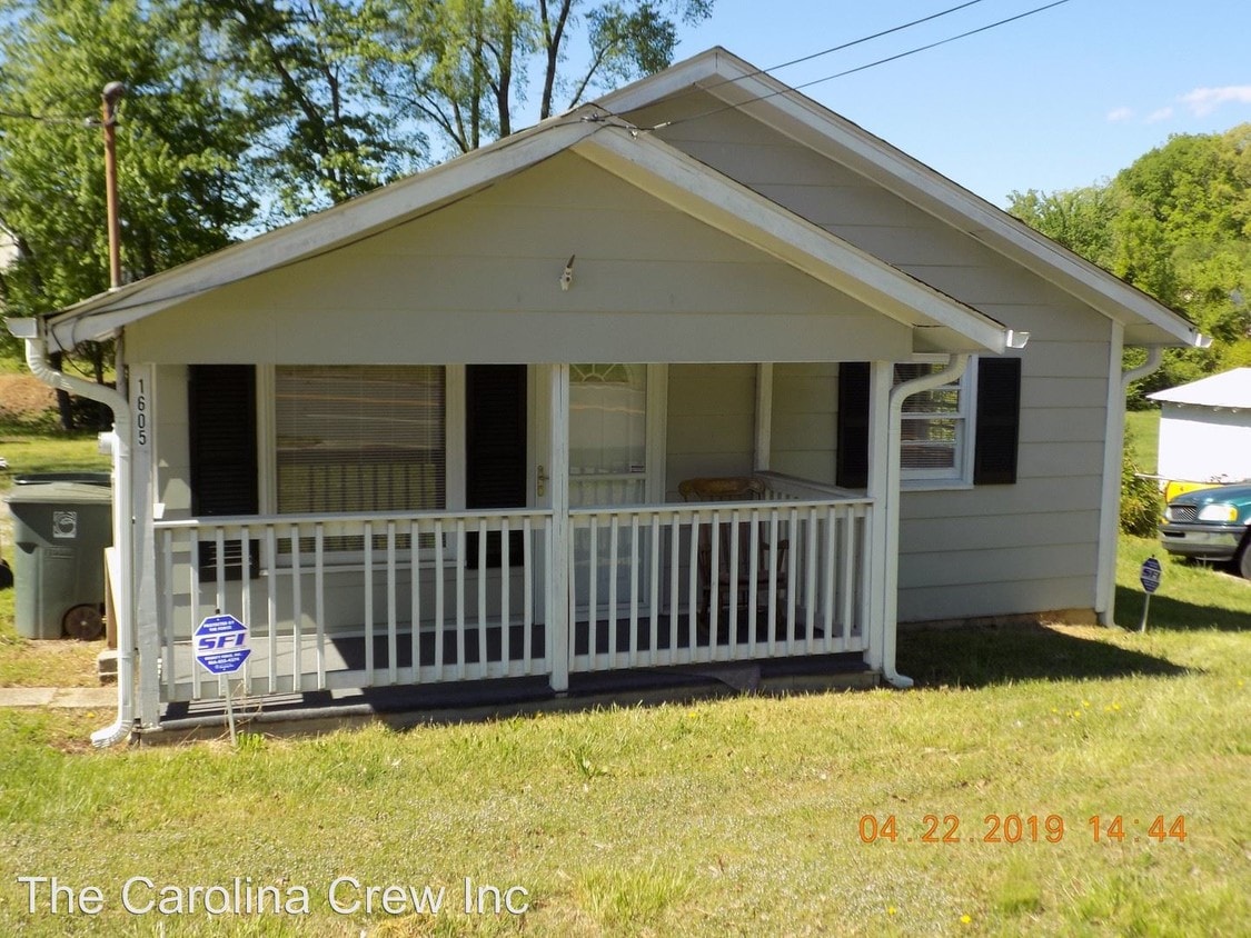 Primary Photo - 2 br, 1 bath House - 1605 Lees Chapel