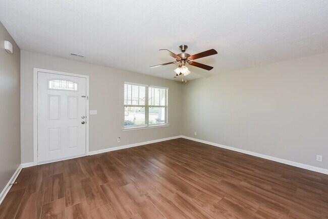 Building Photo - 1854 Warmingfield Dr