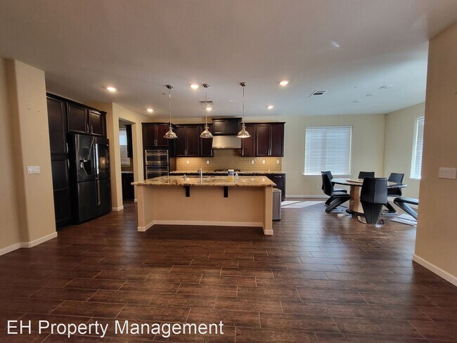 Foto del edificio - 4 br, 3.5 bath House - 9878 Penela Way