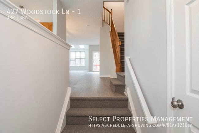 Photo - 427 Woodstock Ln Townhome