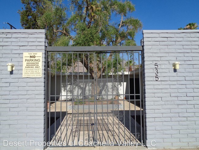 Building Photo - 535 S Mountain View Dr