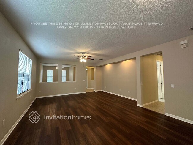 Foto del edificio - 610 Fiorella Ct