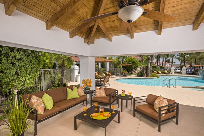 Building Photo - San Antigua In McCormick Ranch