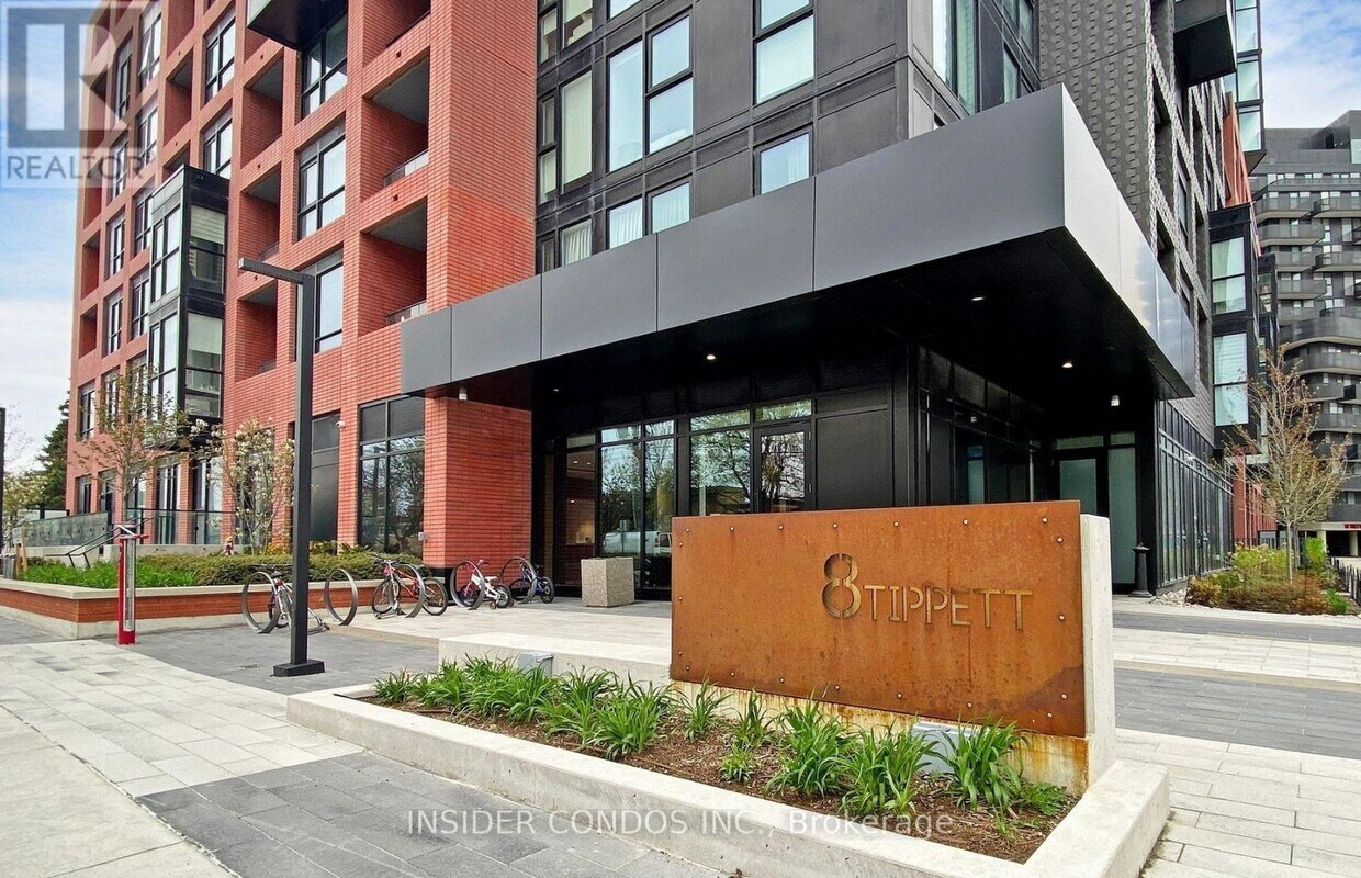 Building Photo - 8-228 Tippett Rd