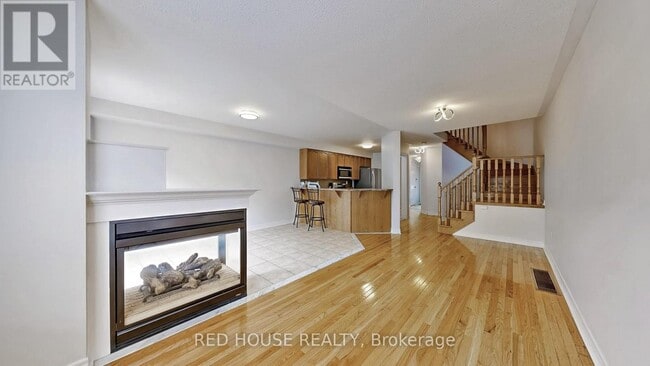 Building Photo - 47 Heritage Hollow Estate St