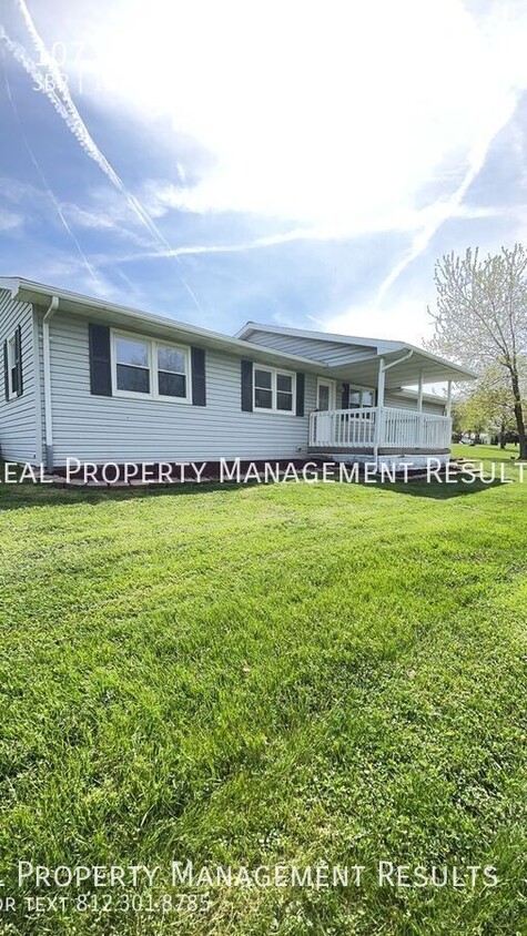 Foto principal - 10715 Downen Rd