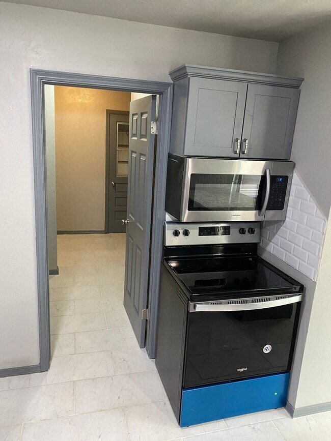 Foto del edificio - 10714 E 27th St S