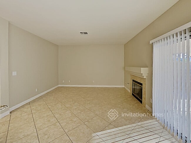 Building Photo - 9405 Valencia Canyon Dr