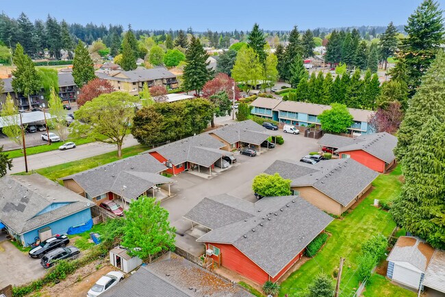 Whispering Firs aerial view - 1701 Murton St