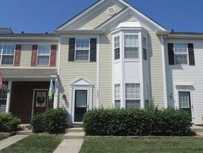 Building Photo - 3221 Mannington Dr