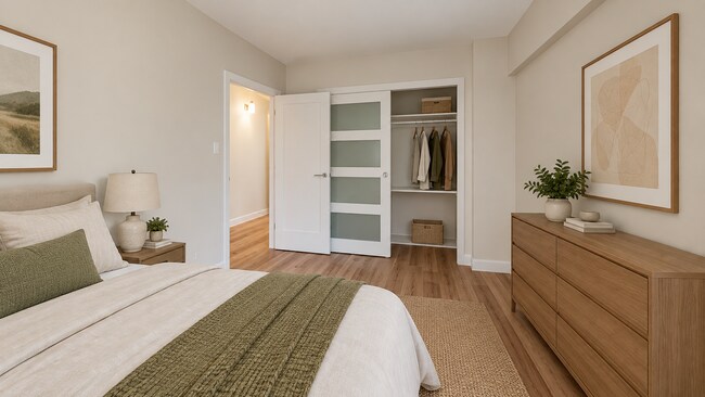 Building Photo - 2255 Saint-Mathieu