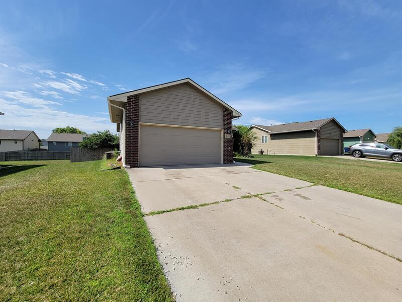 2501 E Casey Dr, Goddard, KS 67052 House Rental in Goddard, KS