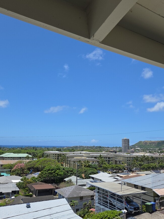 Building Photo - 4460 Wahinekoa Pl