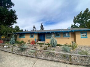 Building Photo - 2123 NW Watters St