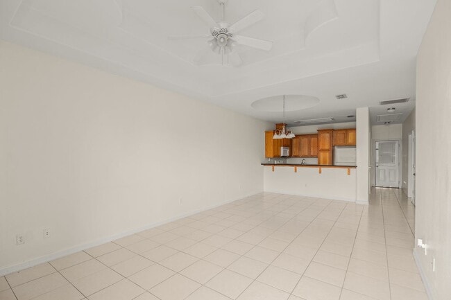 Building Photo - 3036 Scottland Dr