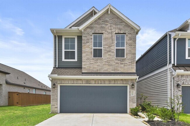 Building Photo - 21118 Garden Palm Dr