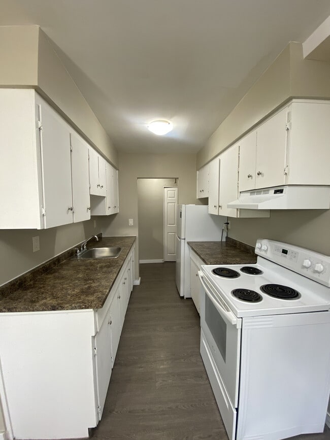 Kitchen - Park Village