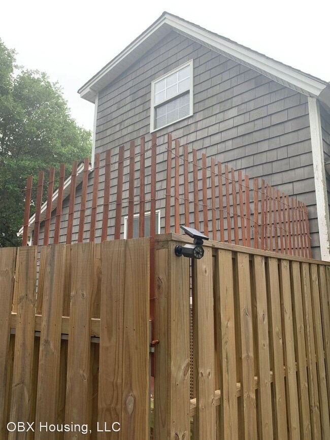 Foto del edificio - 3 br, 2.5 bath House - 1001 8th Ave