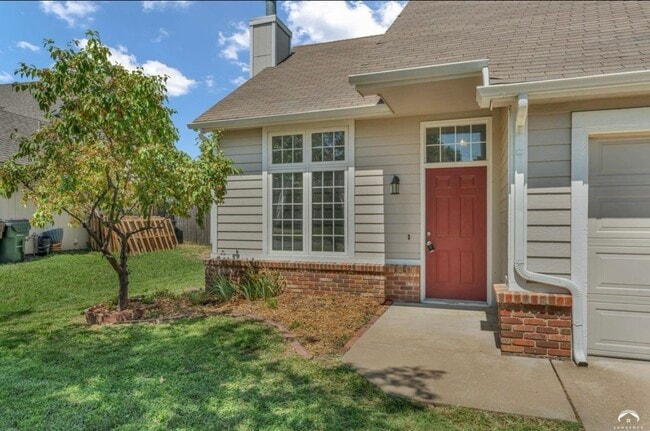 Building Photo - 2726 Harrison Pl