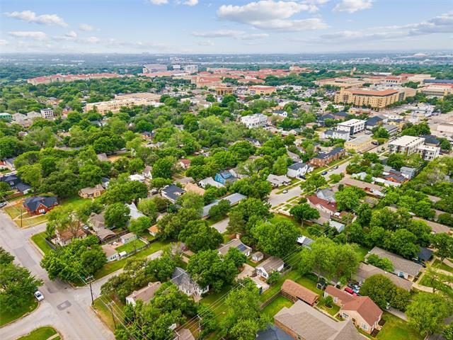 Foto del edificio - 3249 Lubbock Ave