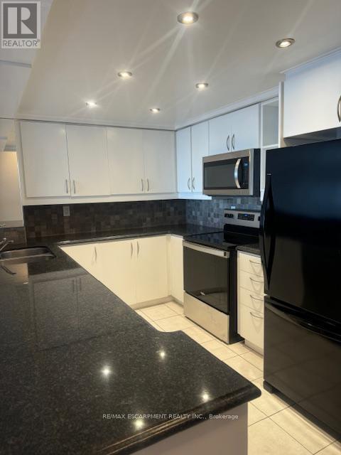 Photo du bâtiment - 495 Hwy 8