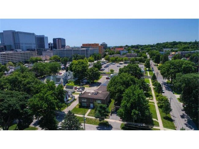 Foto del edificio - 618 3rd St NW