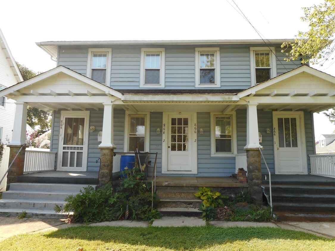 Primary Photo - 864 Ontario St