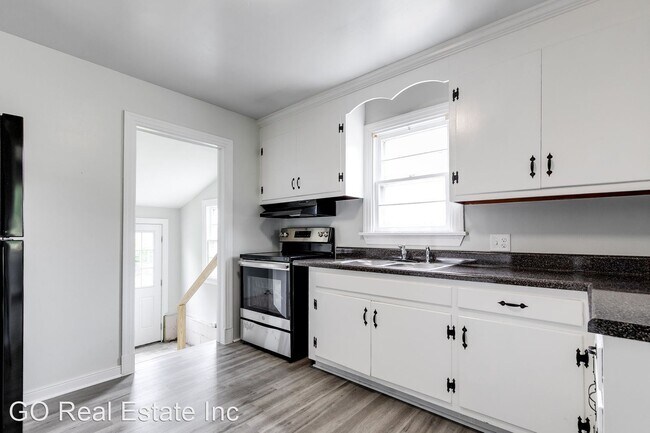 Building Photo - 3 br, 1 bath House - 3807 Thompson St