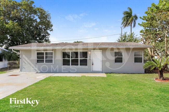 Foto del edificio - 1425 NE 29th St