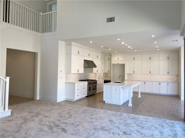 Building Photo - 103 Green Rdg