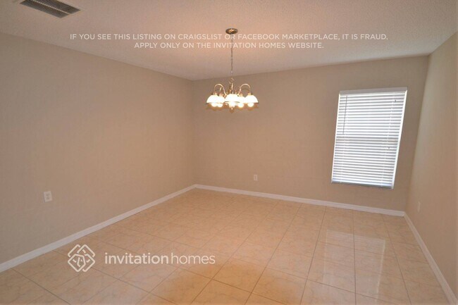 Foto del edificio - 2413 Ruddenstone Way