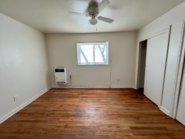 Building Photo - One bedroom apartment!