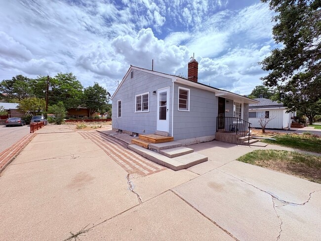 Building Photo - 297 S 500 W