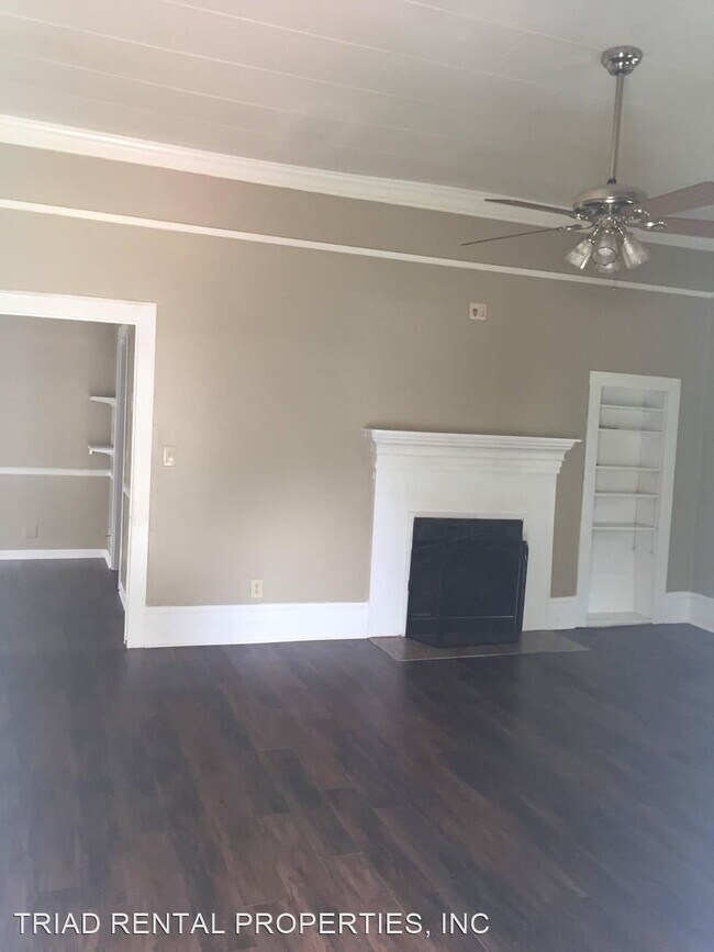 Foto del edificio - 3 br, 1 bath House - 339 WORTH ST.