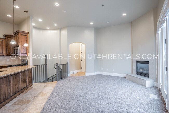 Foto del edificio - 5176 N University Ave