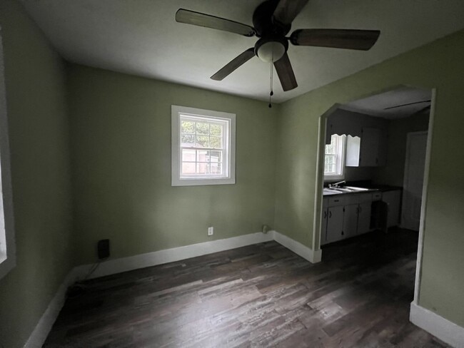 Foto del edificio - RENTAL HOME 3BD/1BTH